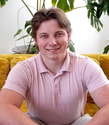 Nathan Burns